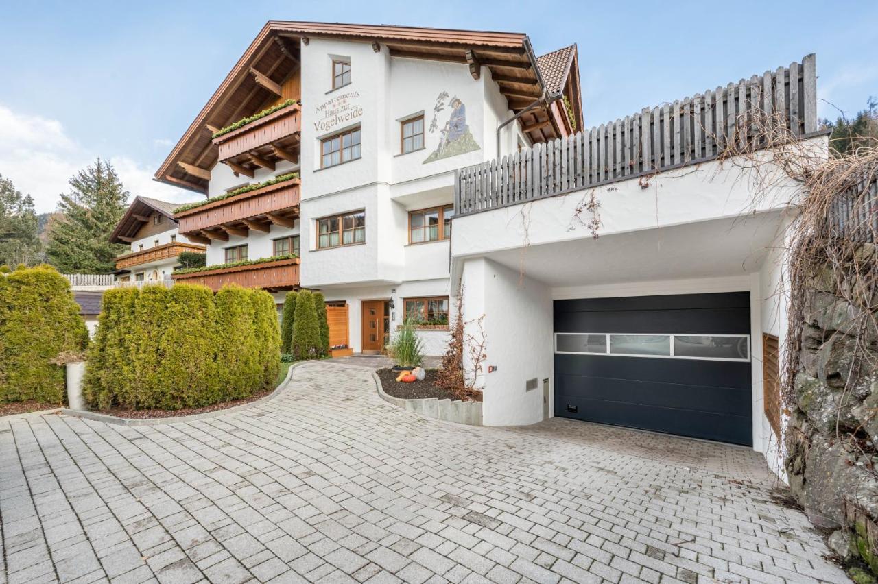 Haus Zur Vogelweide App 2 Apartment Добиако Екстериор снимка